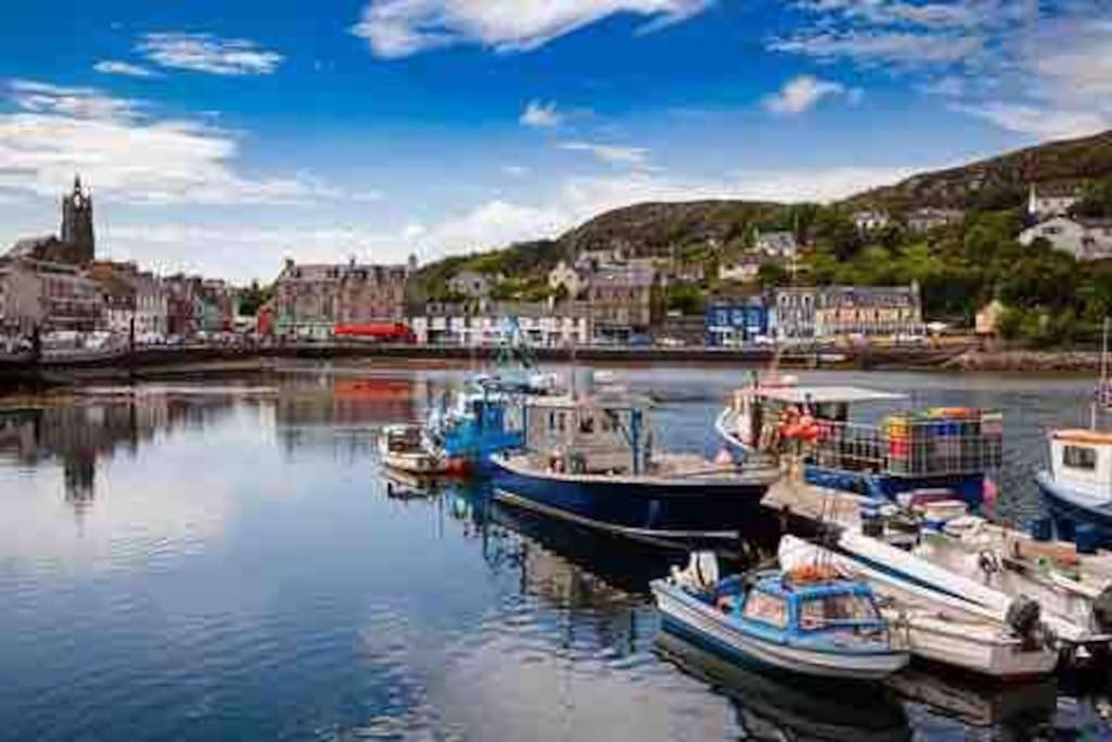 Penlea ~ 1 Bedroom Flat With Harbour View Tarbert  Exterior photo